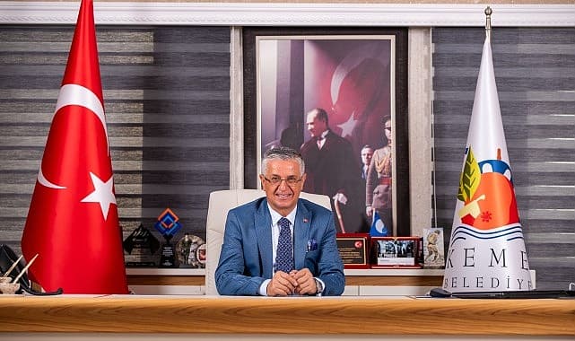 Başkan Topaloğlu’nun eğitime desteği köşe yazısında