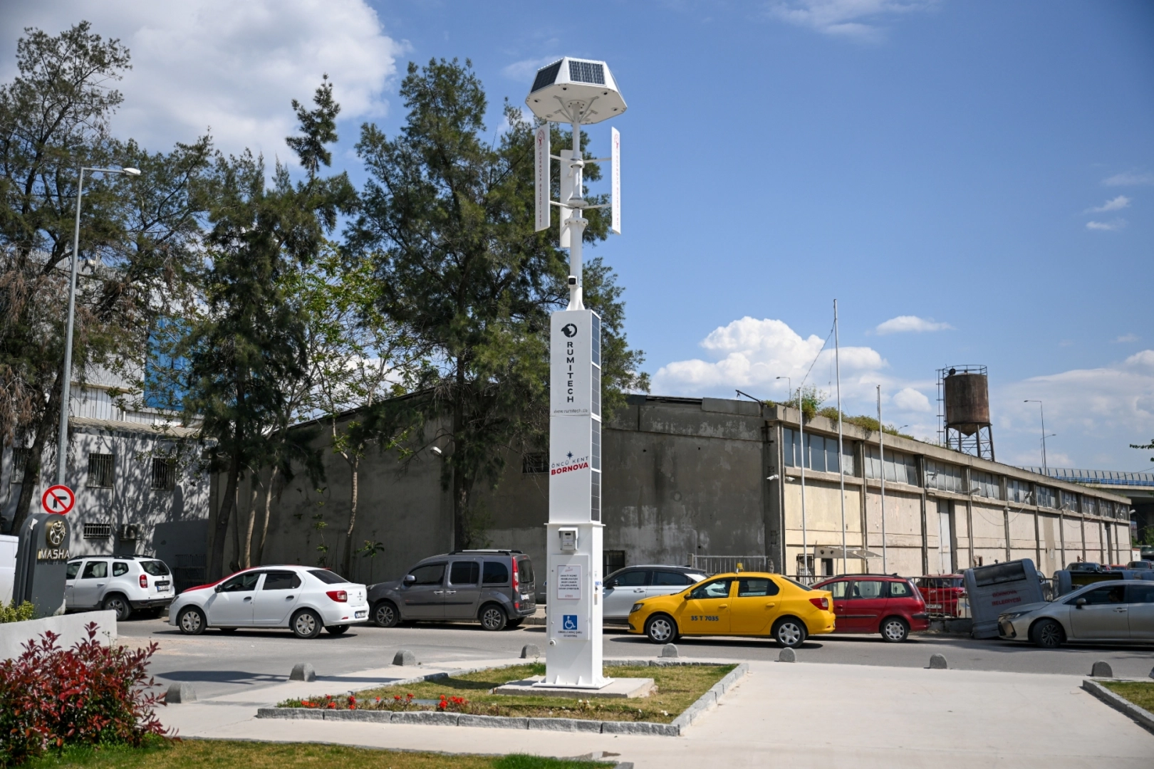 Parklarda Yenilenebilir Enerjiyle Aydınlatma Dönemi
