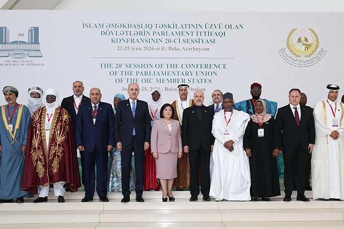 Numan Kurtulmuş Bakü’de İSİPAB Konferansına Katıldı