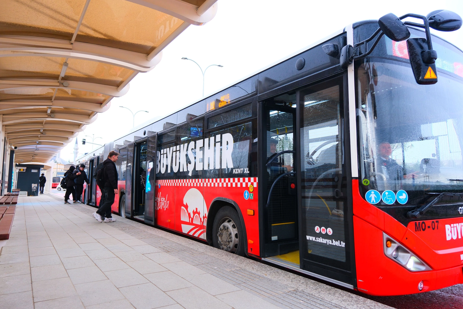 Sakarya’da Metrobüsler İçin Yeni Dönem Start Alıyor